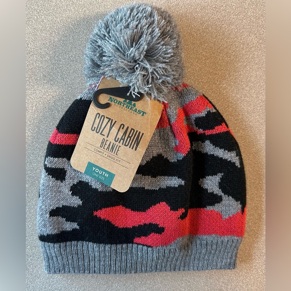 Youth Cozy Cabin Camo Beanie by Northeast Outfitters - NWT